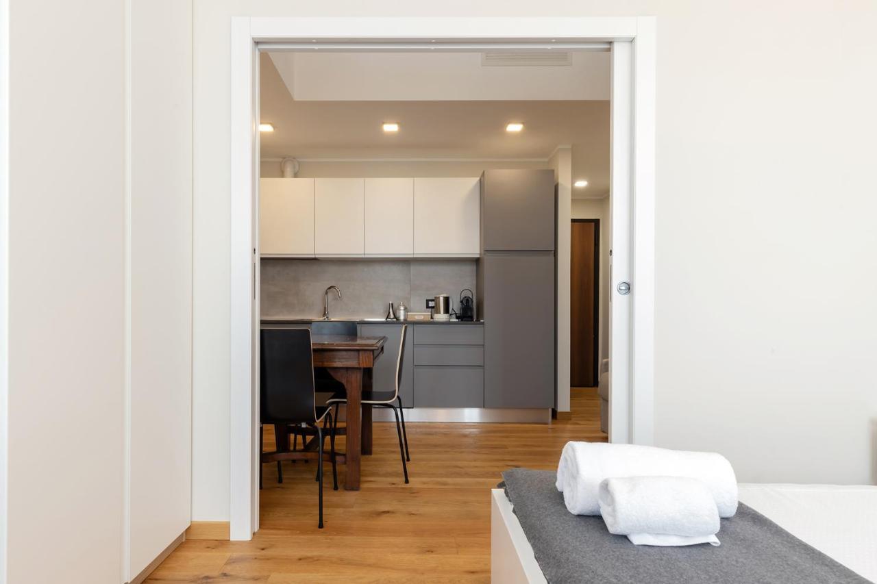 Milan Retreats Cadorna Duomo Apartment ภายนอก รูปภาพ