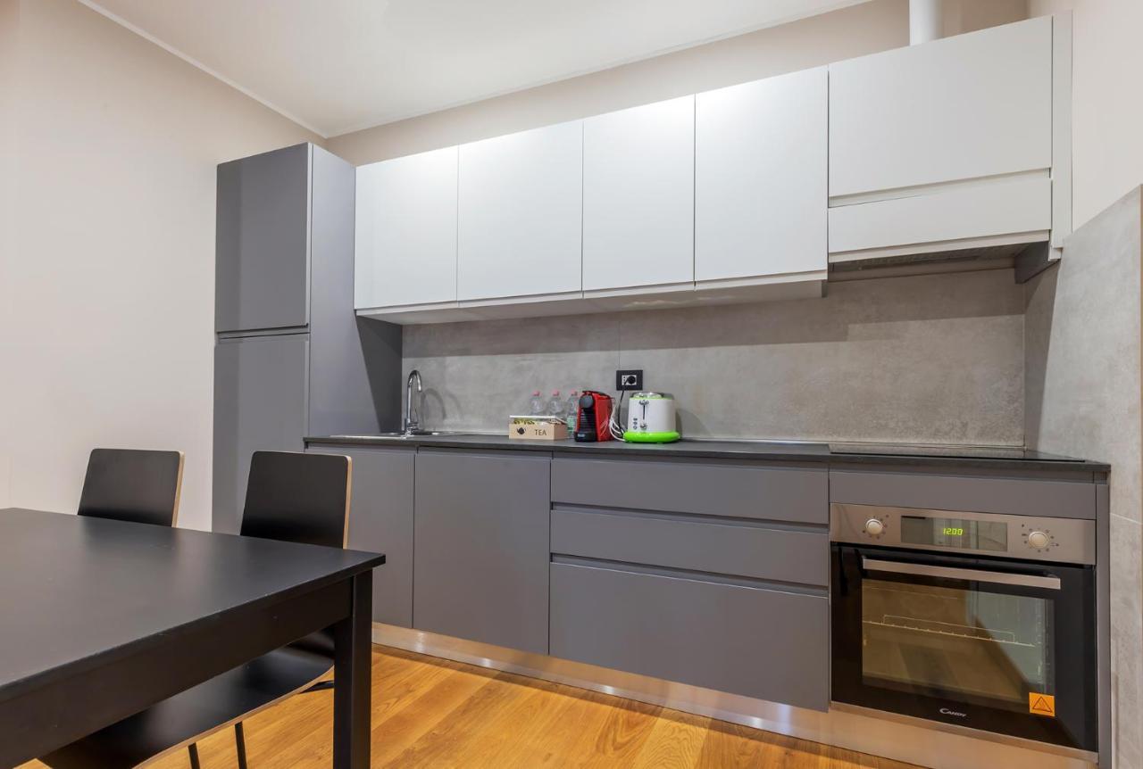 Milan Retreats Cadorna Duomo Apartment ภายนอก รูปภาพ