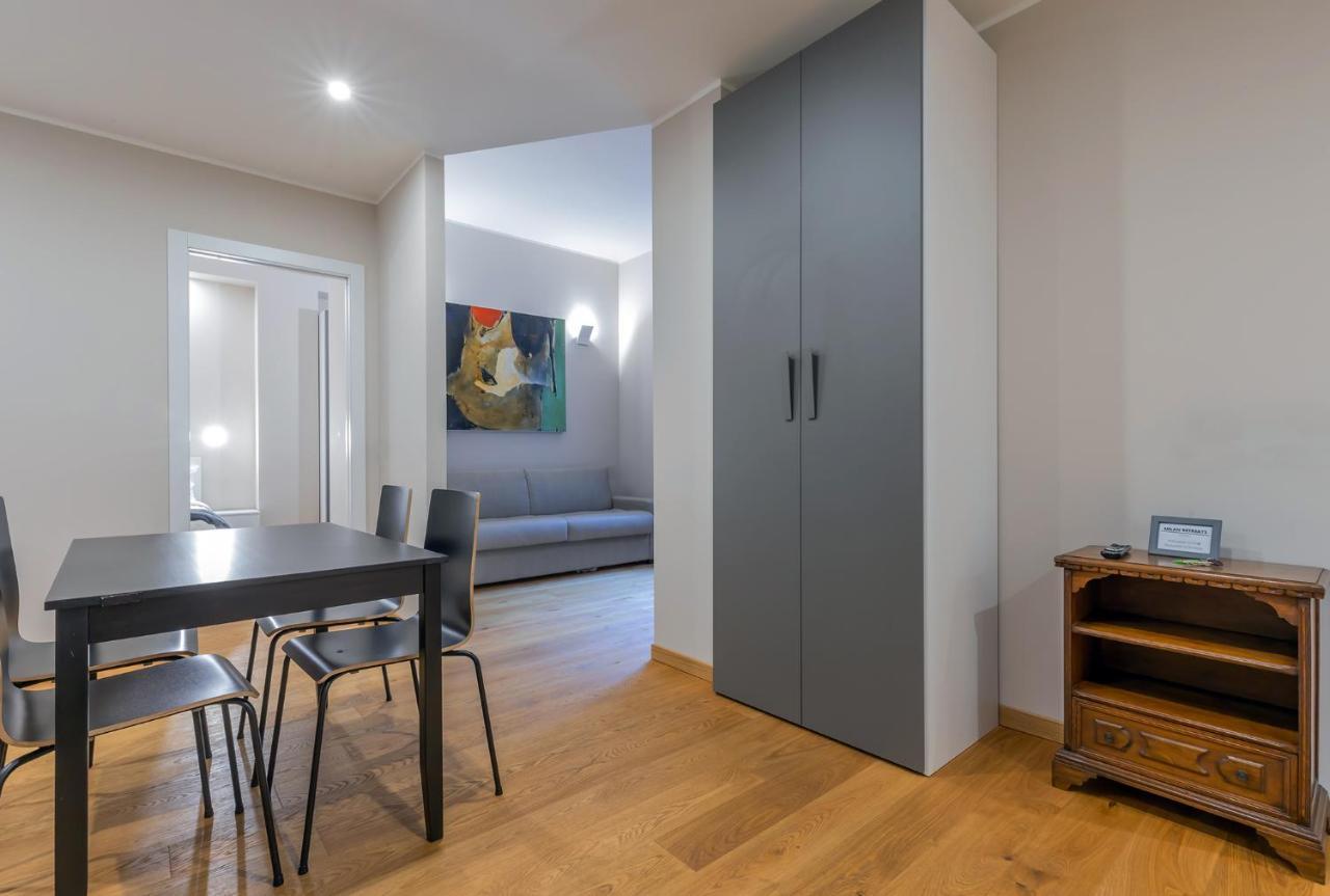 Milan Retreats Cadorna Duomo Apartment ภายนอก รูปภาพ